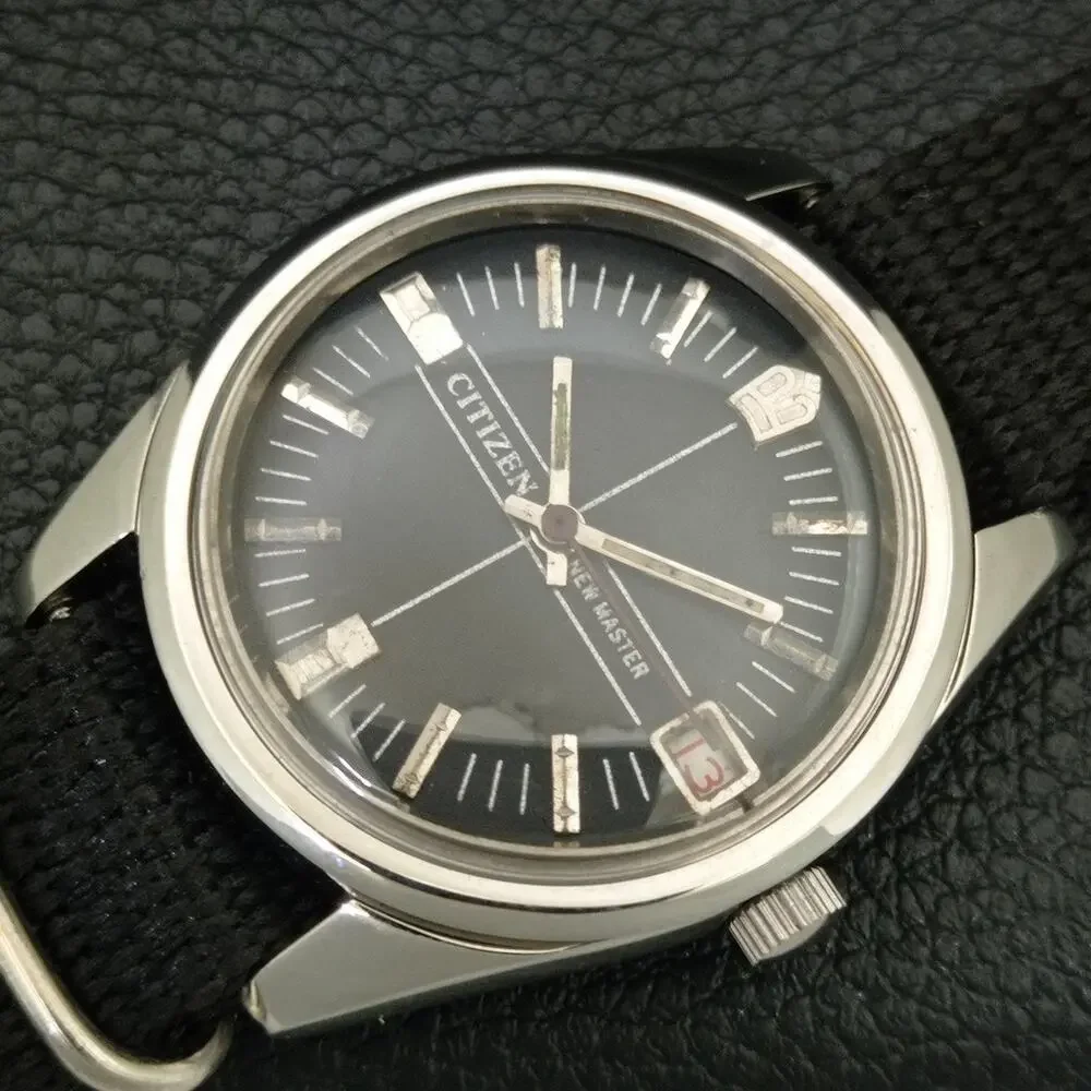 Vintage 1985 Citizen Manual Wound Mens Silver Watch W/Date & Black accents